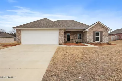 112 Bailey Cv, Canton, MS 39046