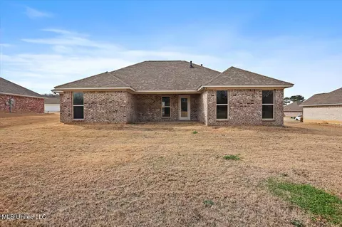 Exterior - 112 Bailey Cv, Canton, MS 39046 photo 3 of 4
