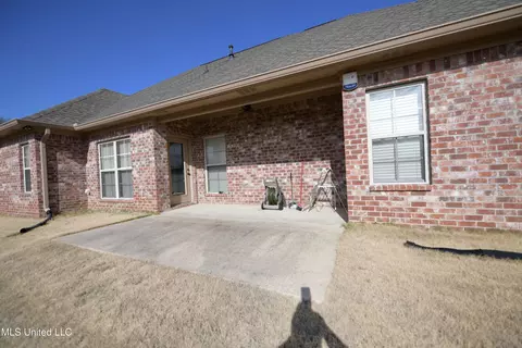 Exterior - 115 Owen St, Madison, MS 39110 photo 2 of 3