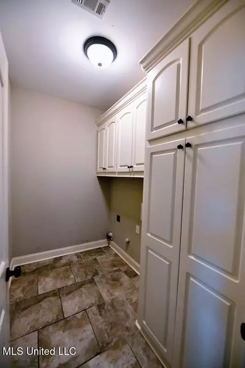 Other - 115 Owen St, Madison, MS 39110 photo 6 of 7