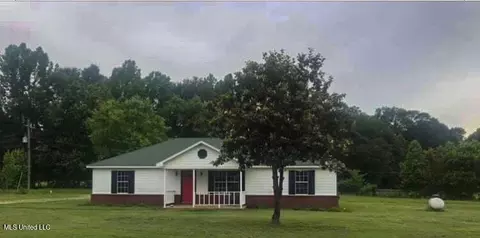 3850 Lance Rd, Byhalia, MS 38611