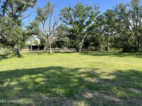 00 2nd Ave, Bay Saint Louis, MS 39520