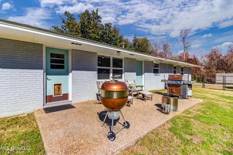 301 E First St, Long Beach, MS 39560 photo 37
