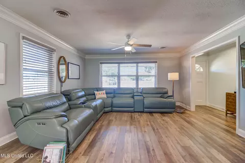 301 E First St, Long Beach, MS 39560 photo 20