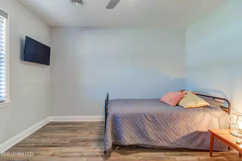 301 E First St, Long Beach, MS 39560 photo 25