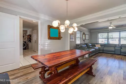 301 E First St, Long Beach, MS 39560 photo 18