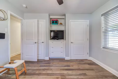 301 E First St, Long Beach, MS 39560 photo 30