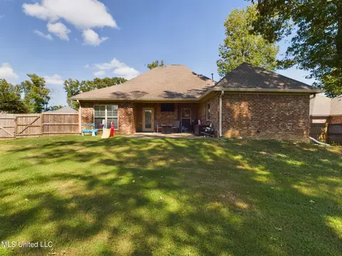 Exterior - 125 Trailbridge Xing, Canton, MS 39046 photo 7 of 8