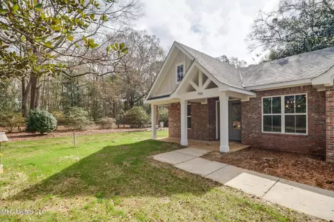 Other - 706 Jones Ave, Wiggins, MS 39577 photo 3 of 9