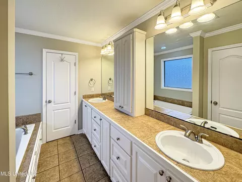 212 Pineleaf Cv, Brandon, MS 39047 photo 14