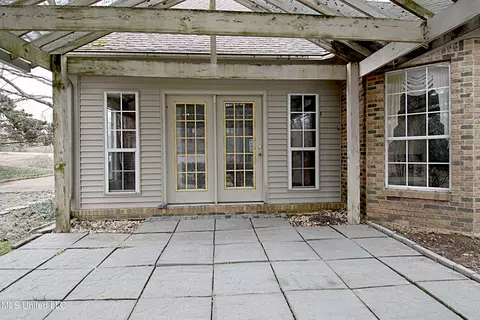 Exterior - 1320 Wooten Rd, Nesbit, MS 38651 photo 7 of 10