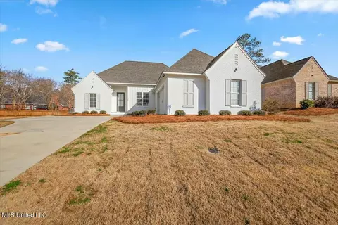 118 Willow Brook Rd, Brandon, MS 39047