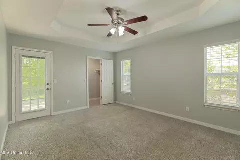 Bedroom - 2031 Fox Hill Ln, Byram, MS 39272 photo 3 of 4
