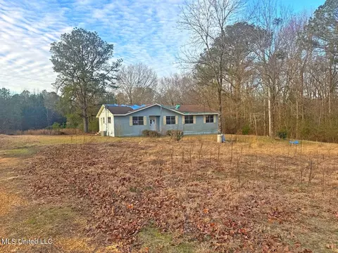 461 Roberts Canton Rd, Canton, MS 39046