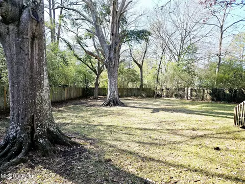 Exterior - 4351 Forest Park Dr, Jackson, MS 39211 photo 5 of 5