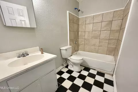 6519 Jasmine St, Moss Point, MS 39563 photo 5