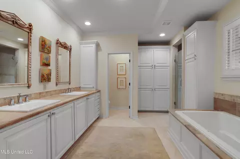 3756 Old Canton Rd, Jackson, MS 39216 photo 18