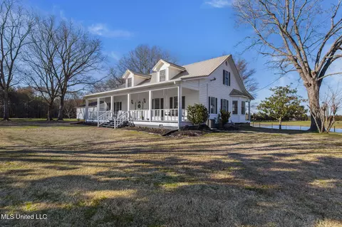 914 Ratliff Ferry Rd, Canton, MS 39046