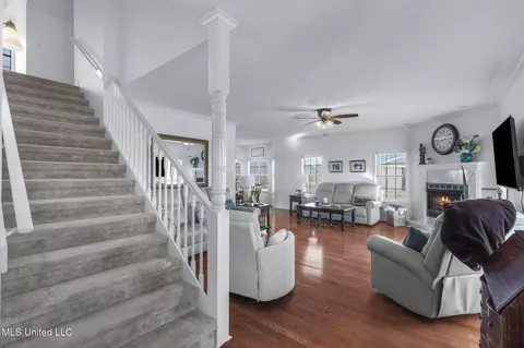 Entry Way - 914 Ratliff Ferry Rd, Canton, MS 39046 photo 1 of 2