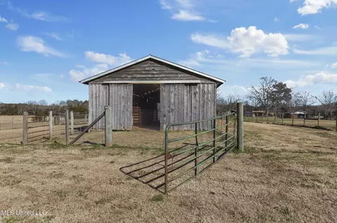 Other - 914 Ratliff Ferry Rd, Canton, MS 39046 photo 15 of 35