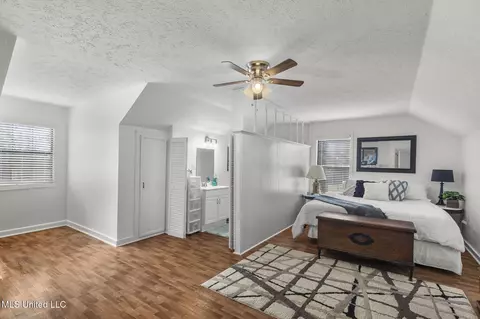Bedroom - 914 Ratliff Ferry Rd, Canton, MS 39046 photo 4 of 8