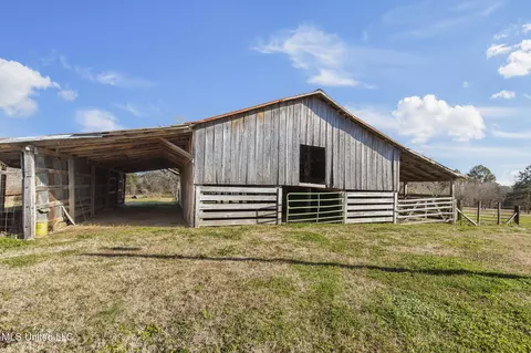 Other - 914 Ratliff Ferry Rd, Canton, MS 39046 photo 19 of 35
