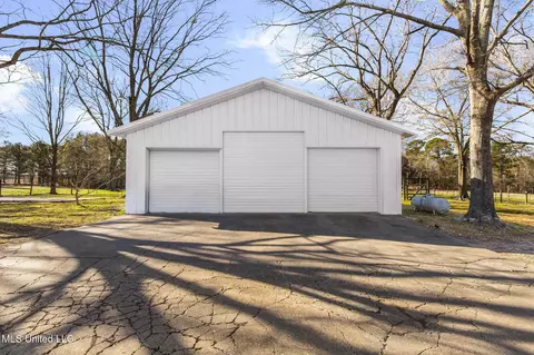 Other - 914 Ratliff Ferry Rd, Canton, MS 39046 photo 13 of 35