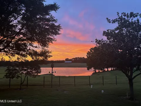 View/Area - 914 Ratliff Ferry Rd, Canton, MS 39046 photo 15 of 18