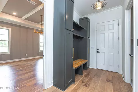 Entry Way - 265 Bronson Bnd, Flowood, MS 39232 photo 2 of 3
