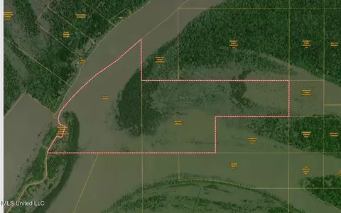 Lake Mary Rd, Woodville, MS 39669