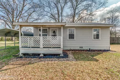 506 Hilda St, Pearl, MS 39208