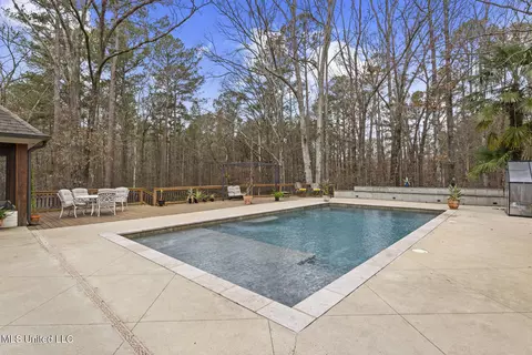 Exterior - 174 Hunt Cir, Madison, MS 39110 photo 16 of 21