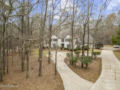 Other - 174 Hunt Cir, Madison, MS 39110 photo 2 of 21