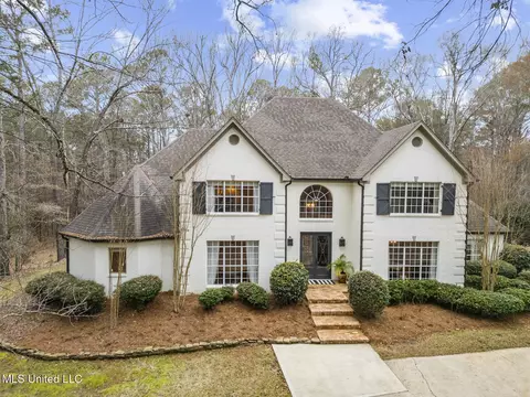 174 Hunt Cir, Madison, MS 39110