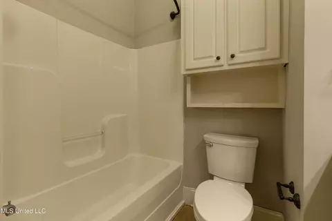 Bath - 130 Mason Way, Madison, MS 39110 photo 5 of 5