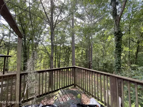 Exterior - 231 Abernathy Rd, Flora, MS 39071 photo 5 of 6