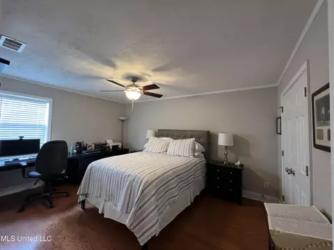 Bedroom - 179 Planters Grv, Brandon, MS 39047 photo 1 of 7
