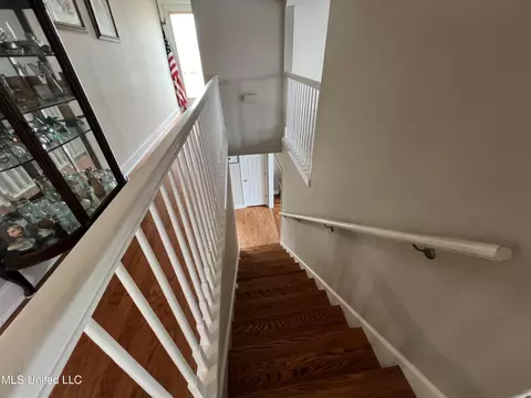 Entry Way - 179 Planters Grv, Brandon, MS 39047 photo 7 of 10