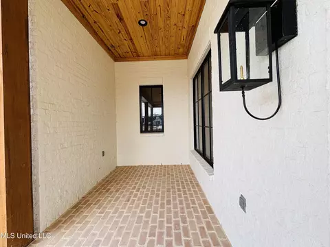 Exterior - 419 Whittington Cir, Madison, MS 39110 photo 6 of 13