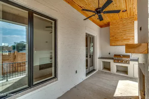 Exterior - 419 Whittington Cir, Madison, MS 39110 photo 7 of 13