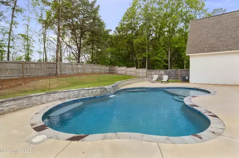 Exterior - 119 Silverleaf Dr, Madison, MS 39110 photo 12 of 12