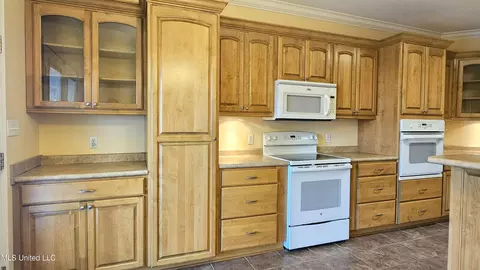 767 N Hickory Rd, Hickory, MS 39332 photo 23
