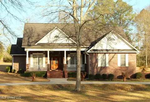 767 N Hickory Rd, Hickory, MS 39332
