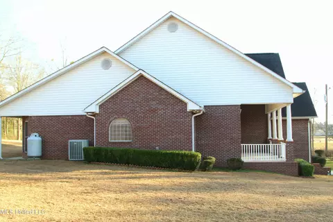767 N Hickory Rd, Hickory, MS 39332 photo 5
