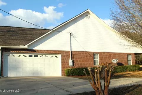767 N Hickory Rd, Hickory, MS 39332 photo 7