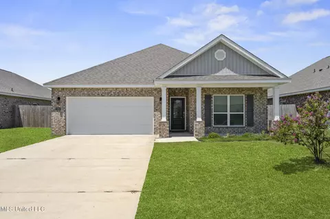 7364 Shearwater Way, Ocean Springs, MS 39564