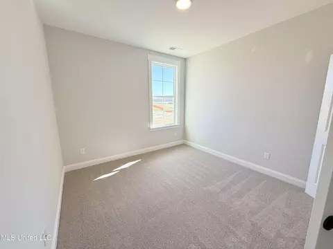 Bedroom - 758 Coahoma Ct, Nesbit, MS 38651 photo 4 of 7