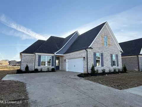 Exterior - 758 Coahoma Ct, Nesbit, MS 38651 photo 2 of 3
