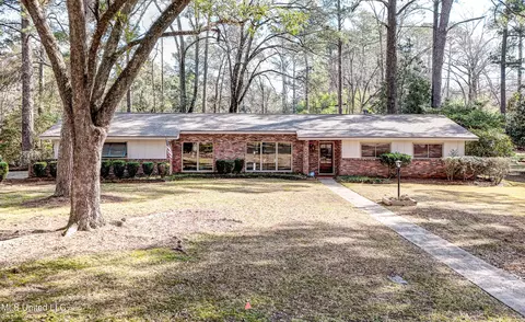 4416 Audubon Park Dr, Jackson, MS 39211 photo 2