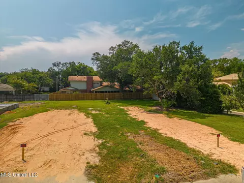 146 Richards Ave, Long Beach, MS 39560 photo 3